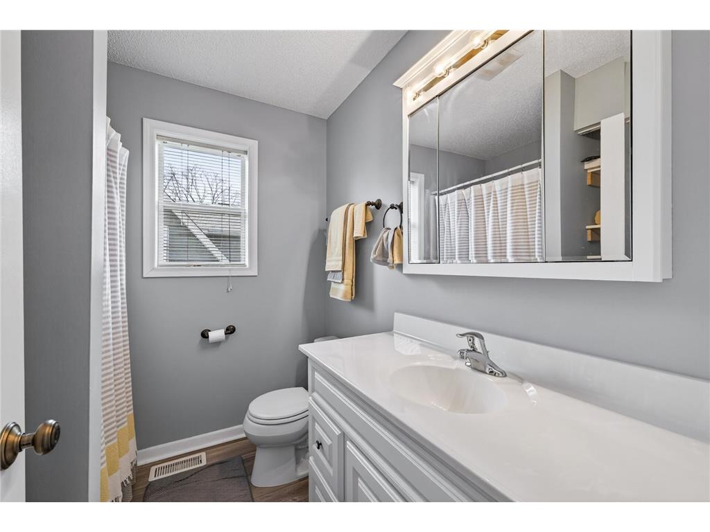 1109 Lawson Avenue E Saint Paul MN 55106 7045159 image22