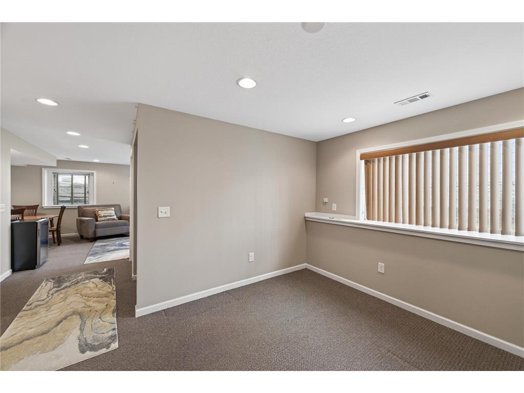 1109 Lawson Avenue E Saint Paul MN 55106 7045159 image33