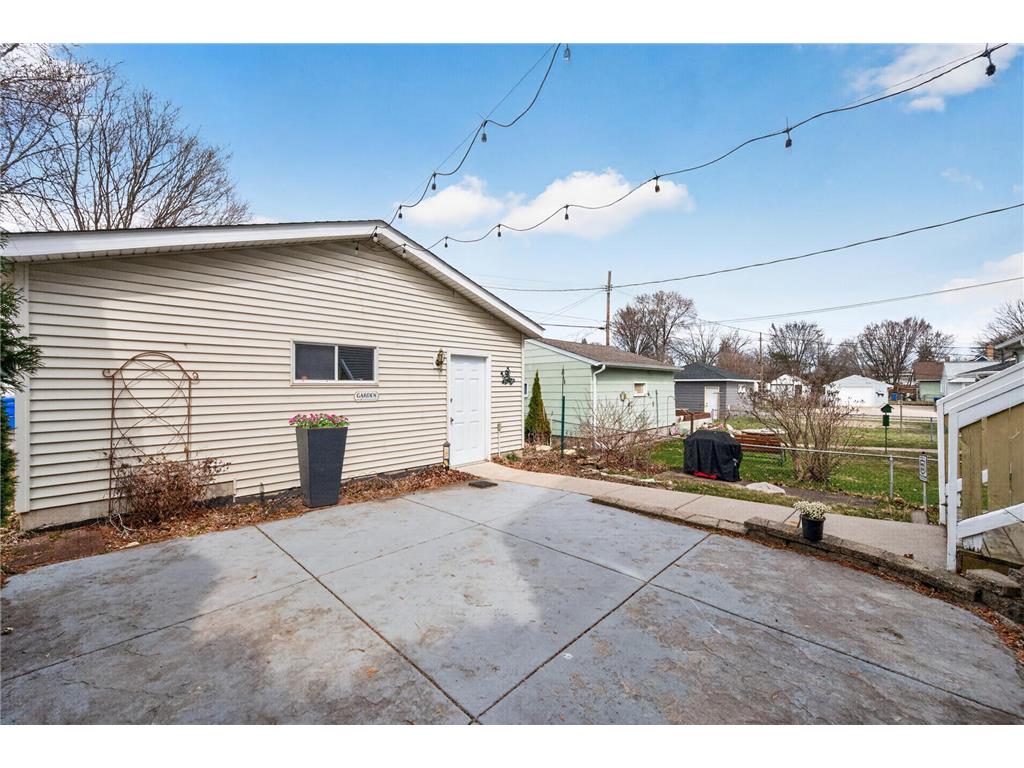 1109 Lawson Avenue E Saint Paul MN 55106 7045159 image35