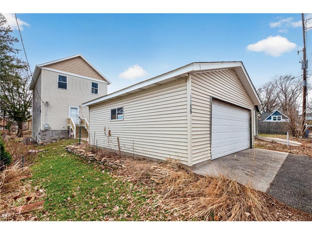 1109 Lawson Avenue E Saint Paul MN 55106 7045159 image38