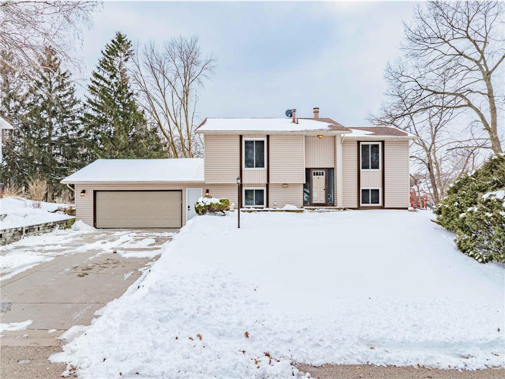 110912 Von Hertzen Circle Chaska MN 55318 7025211 image1