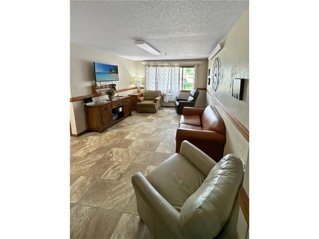 111 & 107 Dorothy Street Fairmont MN 56031 7002044 image20