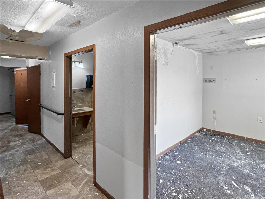 111 & 107 Dorothy Street Fairmont MN 56031 7002044 image36