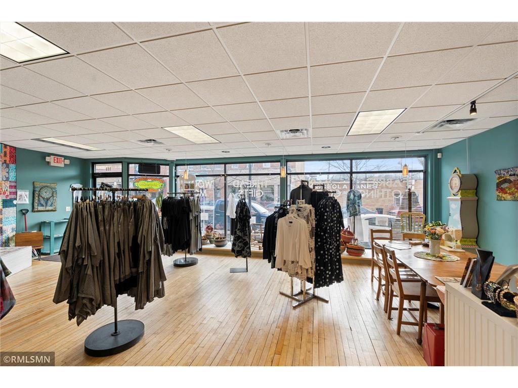 111 & 113 Cascade Street N Osceola WI 54020 6695950 image10