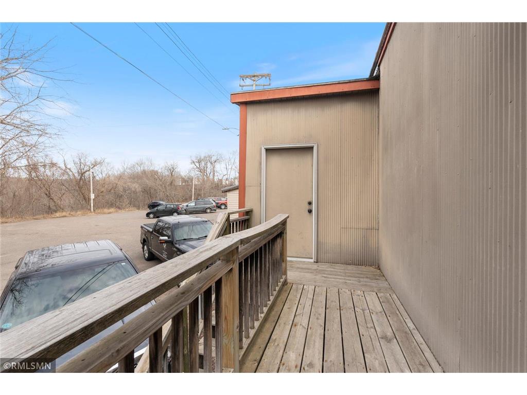 111 & 113 Cascade Street N Osceola WI 54020 6695950 image25