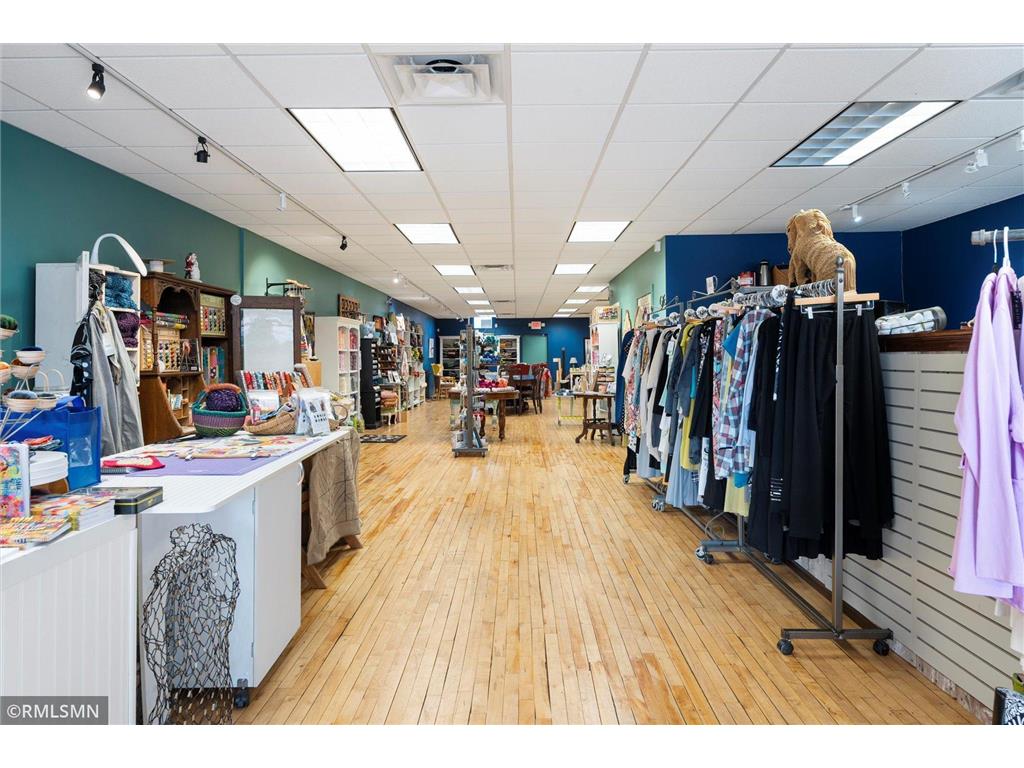 111 & 113 Cascade Street N Osceola WI 54020 6695950 image7