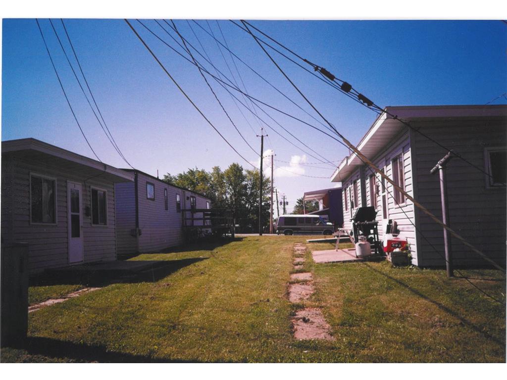 111 2nd Street Bovey MN 55709 6747467 image1