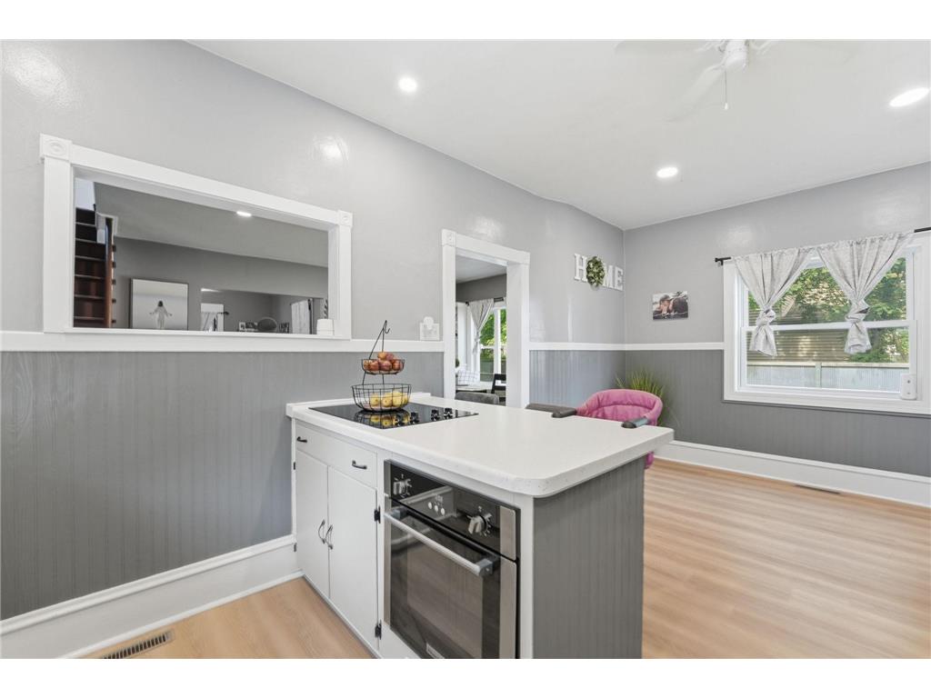111 2nd Street NE Freeport MN 56331 7083993 image26