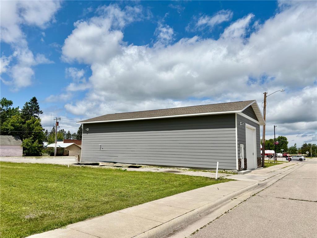 111 3rd Avenue SE Baudette MN 56623 7103449 image12