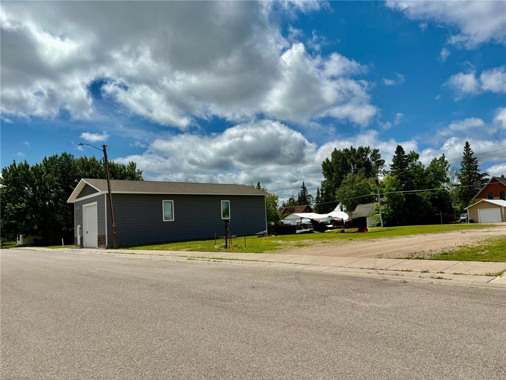 111 3rd Avenue SE Baudette MN 56623 7103449 image3
