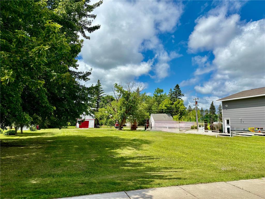 111 3rd Avenue SE Baudette MN 56623 7103449 image9