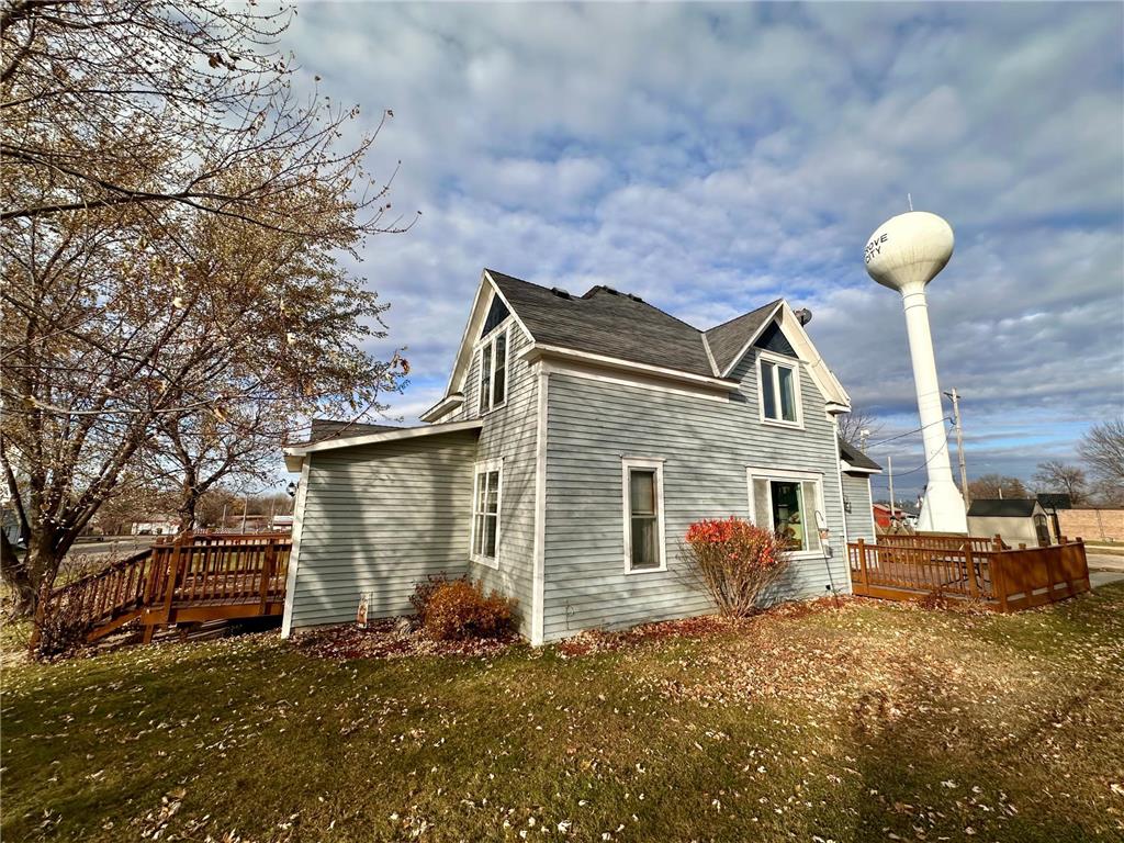 111 4th Street S Grove City MN 56243 7080342 image3