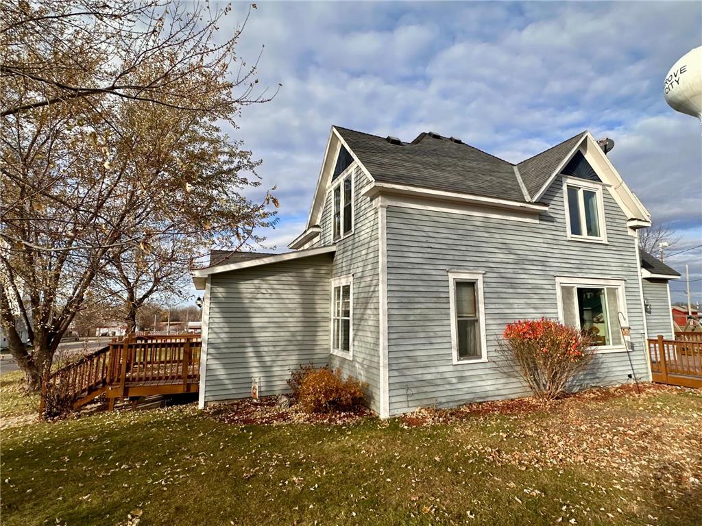 111 4th Street S Grove City MN 56243 7080342 image4