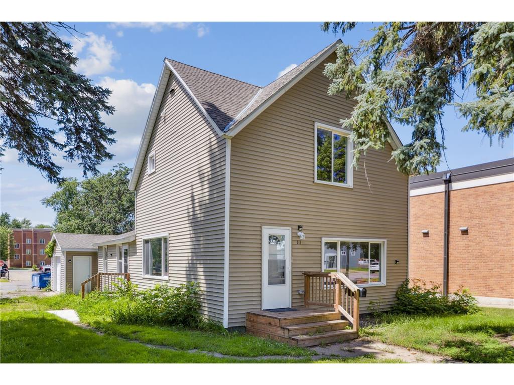 111 6th Avenue S Princeton MN 55371 6751223 image1