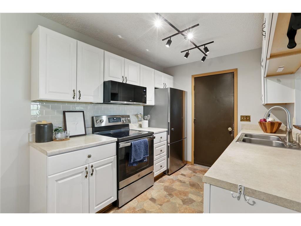 111 96th Lane NE Blaine MN 55434 6809789 image7