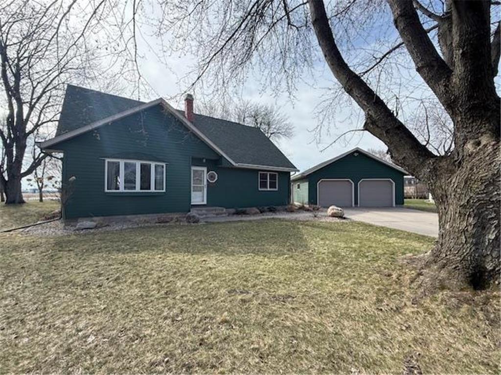 111 Beachwood Lane Redwood Falls MN 56283 7046988 image1