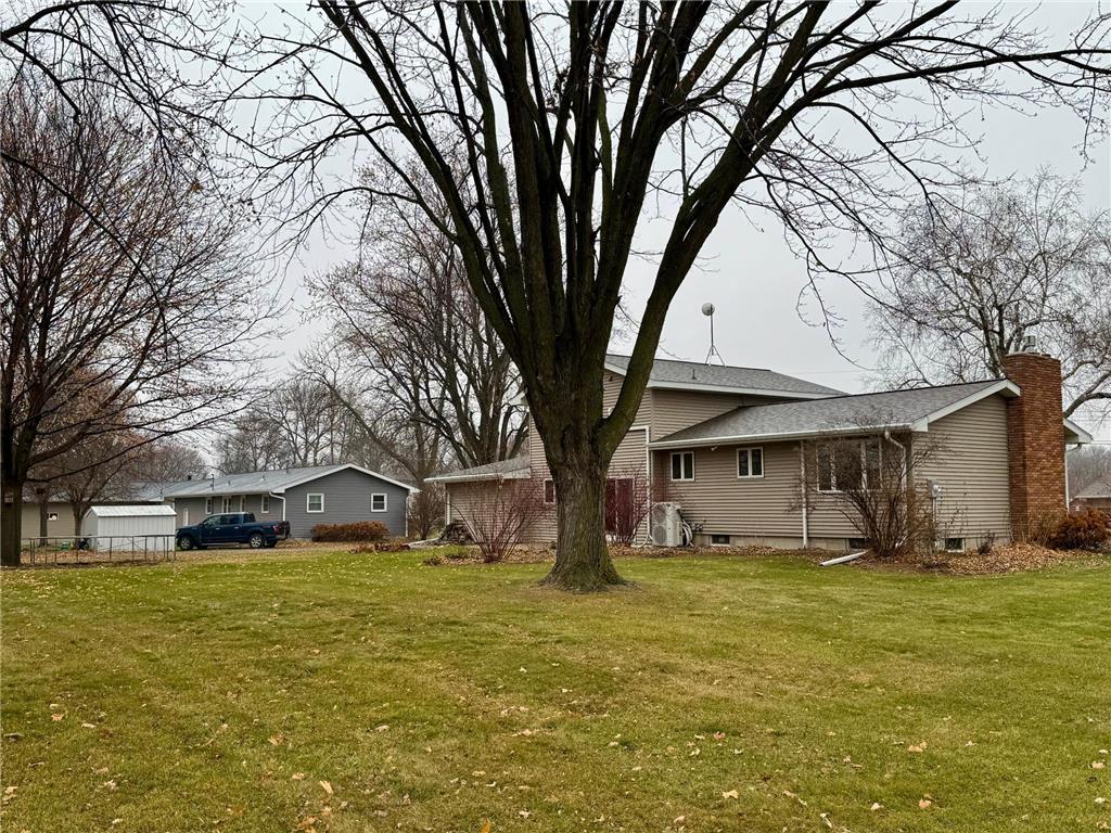 111 Cherry Avenue Bird Island MN 55310 6821899 image4