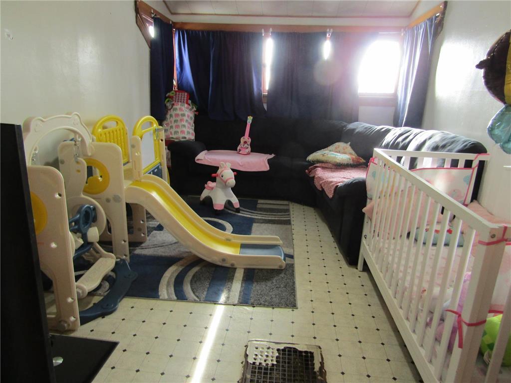 111 Coleman Avenue Montevideo MN 56265 7005410 image20