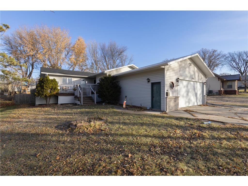 111 E Cedar Avenue Fergus Falls MN 56537 6460265 image1