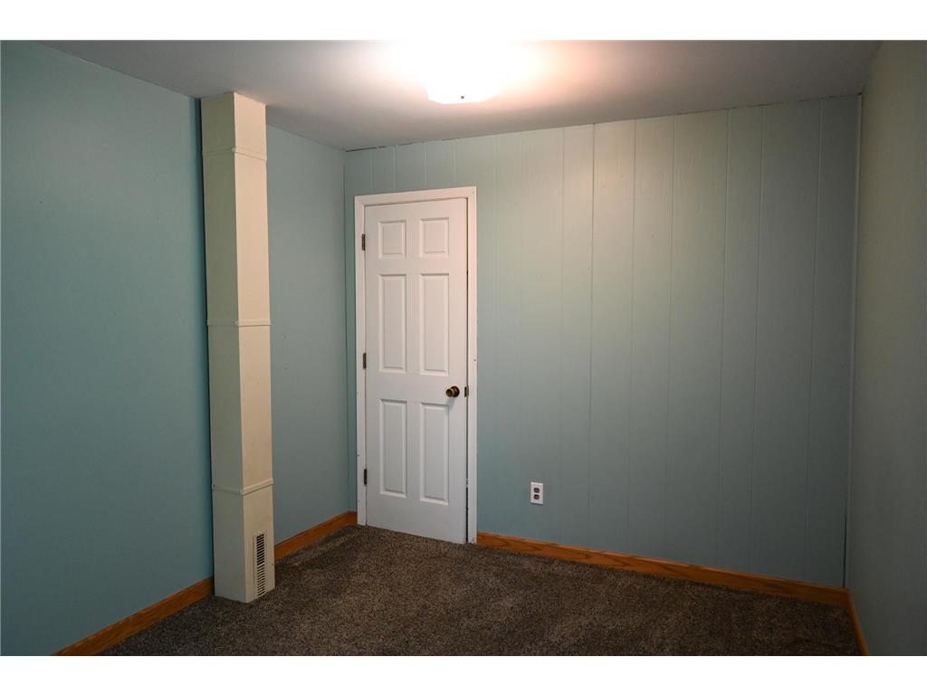 111 E Elm Avenue Upsala MN 56384 7048711 image18