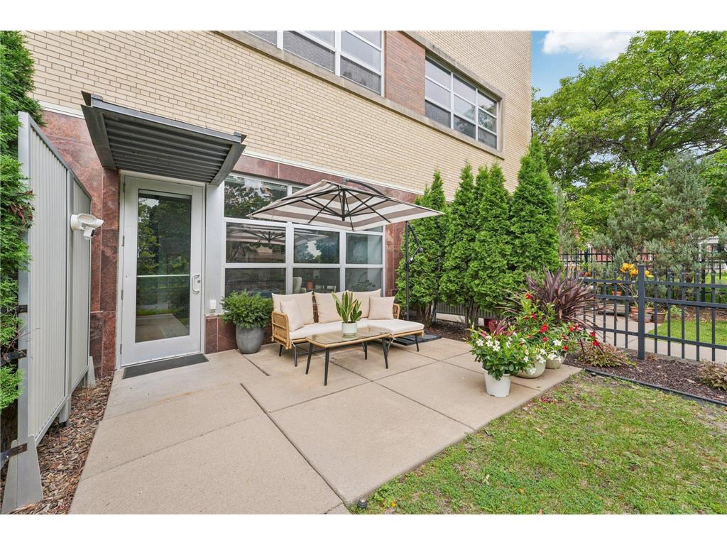 111 E Franklin Avenue #103 Minneapolis MN 55404 6765738 image1