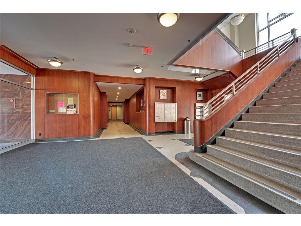 111 E Franklin Avenue #205 Minneapolis MN 55404 7021277 image5