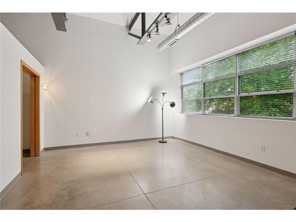 111 E Franklin Avenue #215 Minneapolis MN 55404 7013539 image14