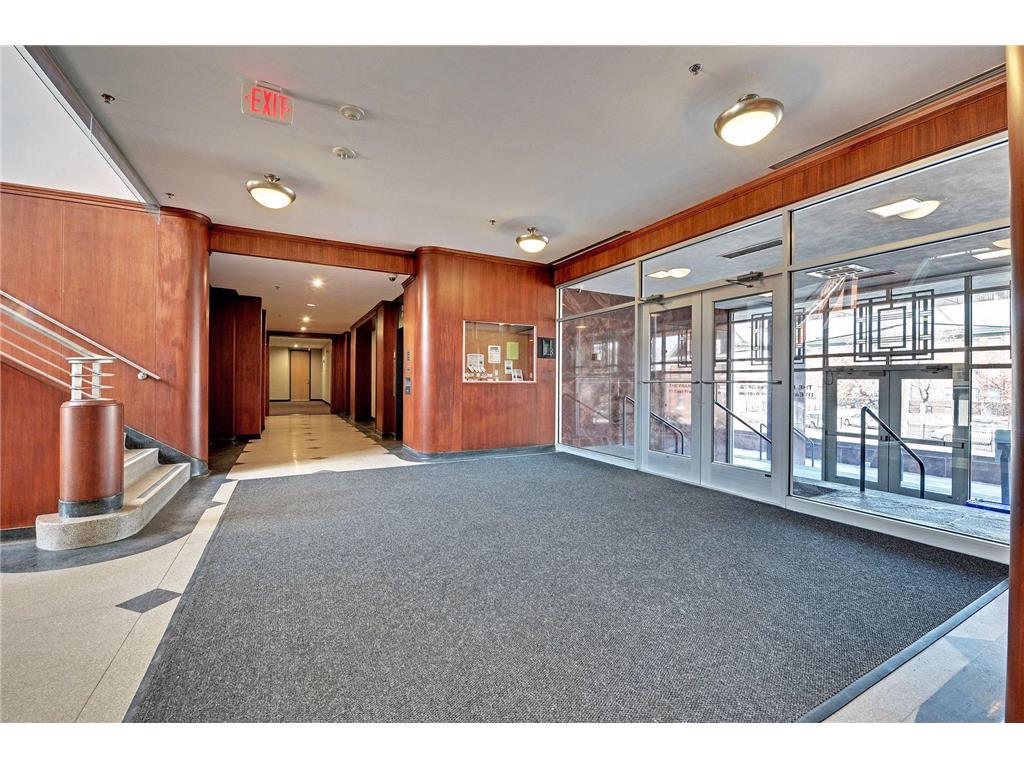 111 E Franklin Avenue #215 Minneapolis MN 55404 7013539 image8