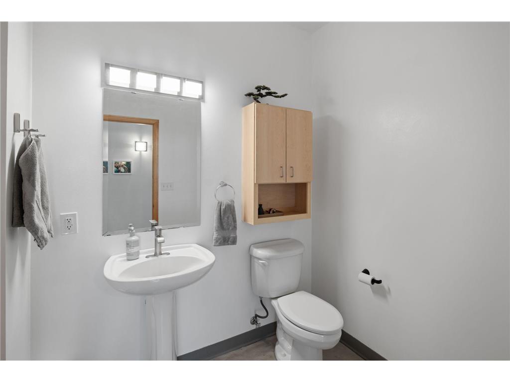 111 E Franklin Avenue #316 Minneapolis MN 55404 6823031 image18