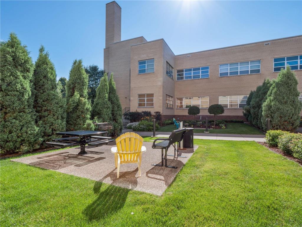 111 E Franklin Avenue #316 Minneapolis MN 55404 6823031 image25