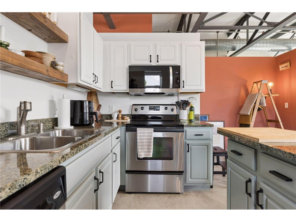 111 E Franklin Avenue #320 Minneapolis MN 55404 7030275 image18