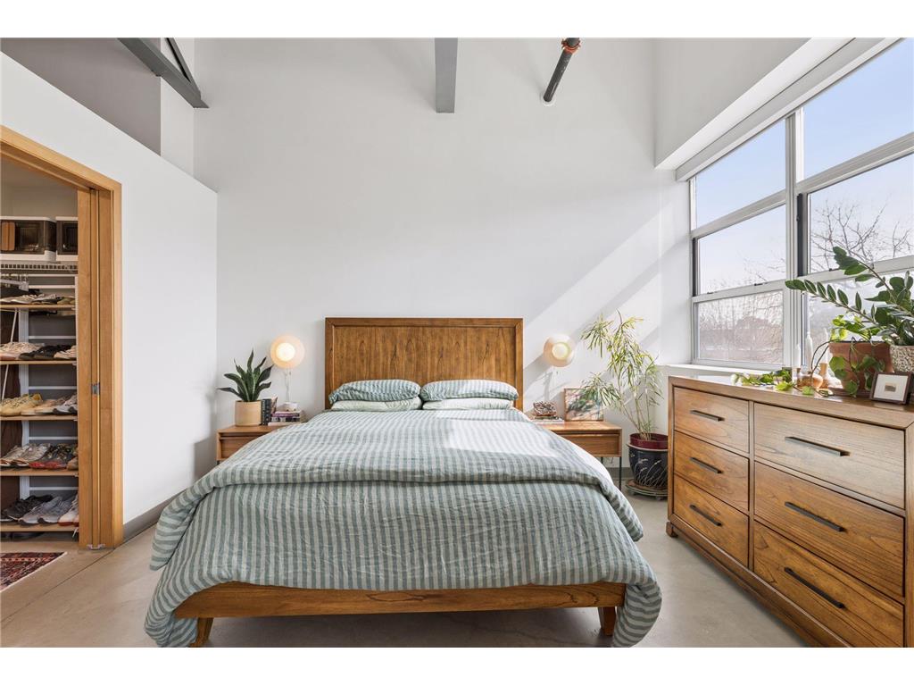 111 E Franklin Avenue #320 Minneapolis MN 55404 7030275 image20