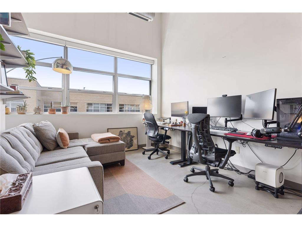 111 E Franklin Avenue #320 Minneapolis MN 55404 7030275 image27
