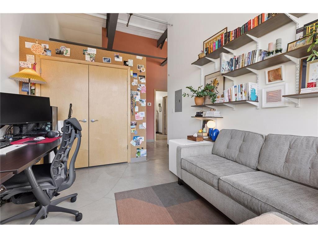 111 E Franklin Avenue #320 Minneapolis MN 55404 7030275 image29