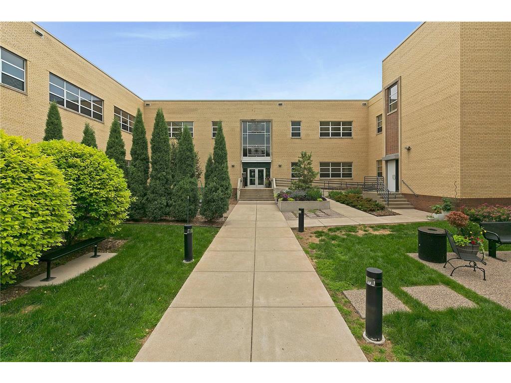 111 E Franklin Avenue 323, Minneapolis, MN, 55404 MLS 6378344 Edina Realty