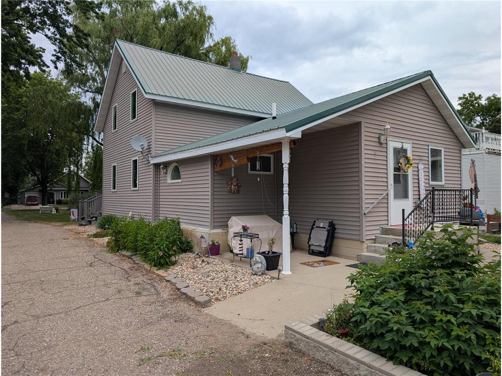 111 E Lyon Street Minneota MN 56264 7100486 image23
