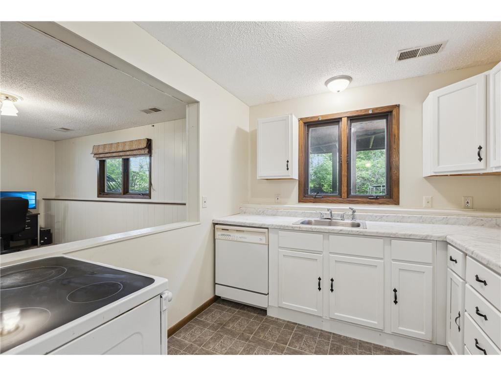 111 Franklin Avenue SW Watertown MN 55388 6818312 image21