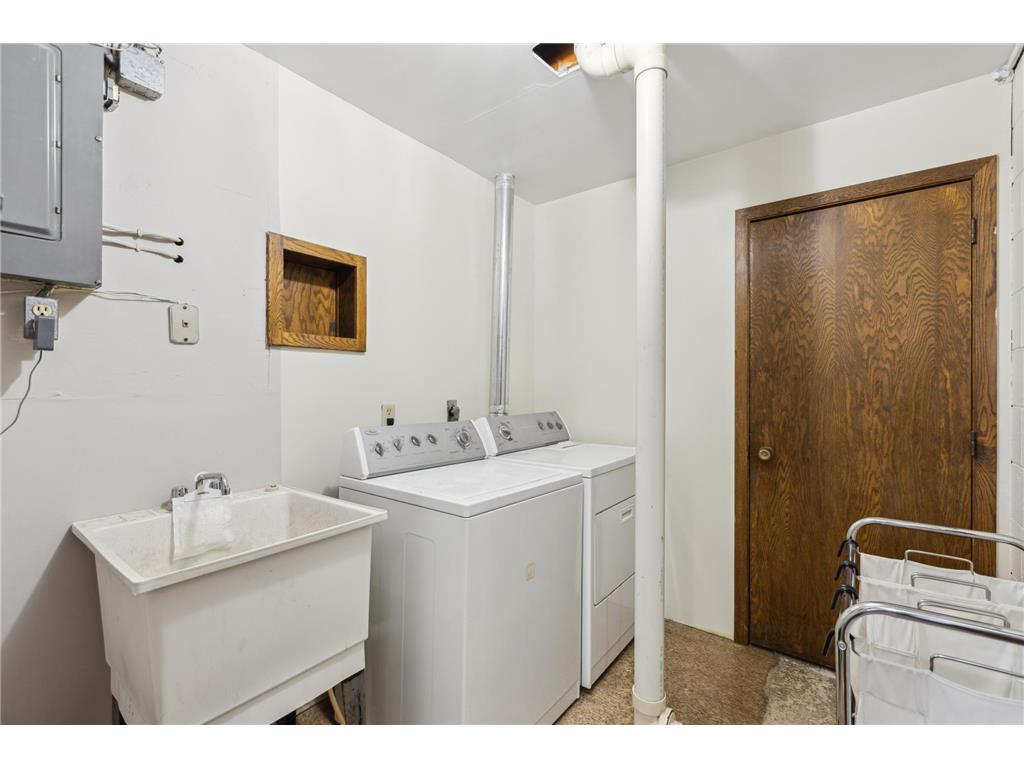 111 Franklin Avenue SW Watertown MN 55388 6818312 image27