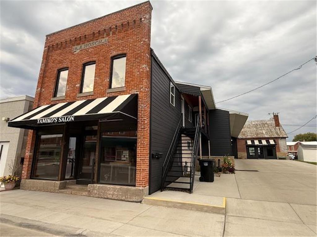 111 Grove Street E Caledonia MN 55921 6789259 image1