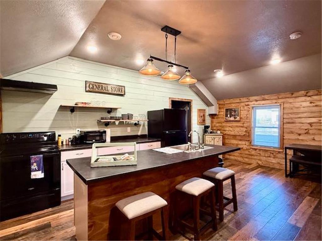 111 Grove Street E Caledonia MN 55921 6789259 image18