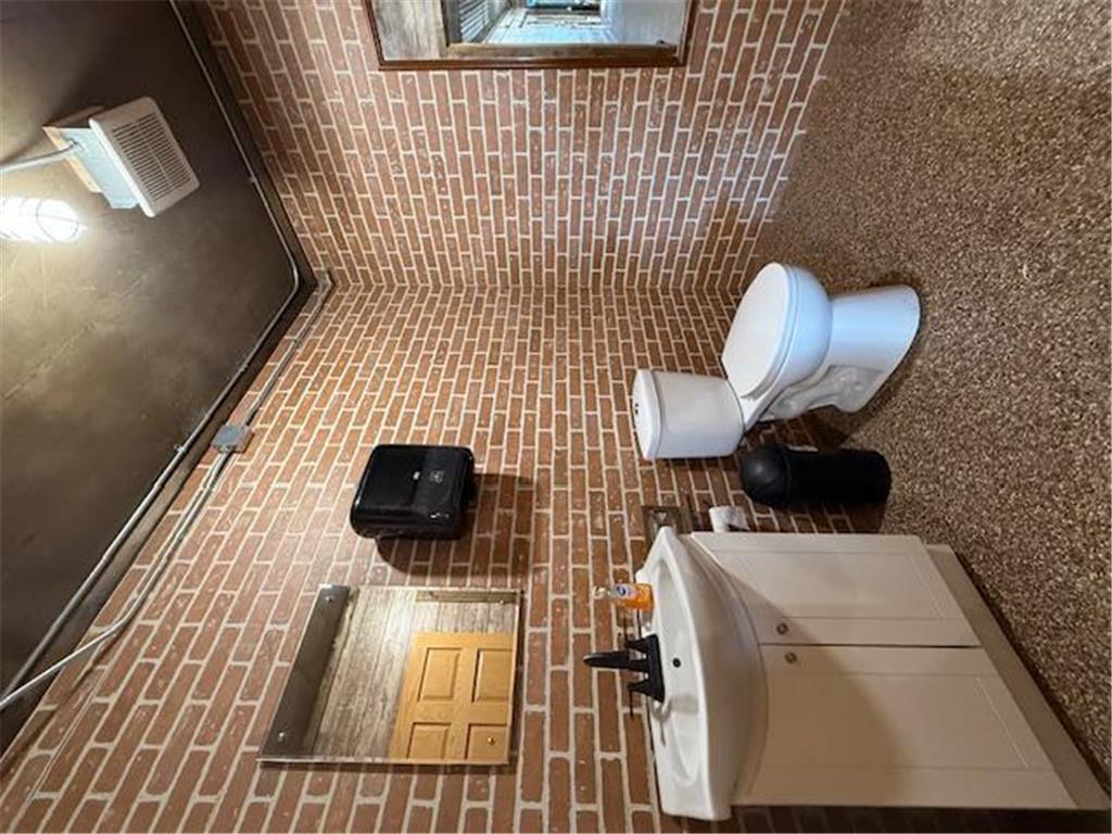 111 Grove Street E Caledonia MN 55921 6789259 image33