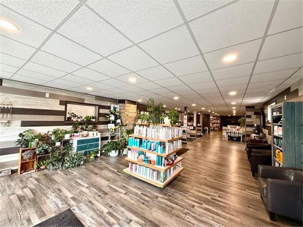 111 Grove Street E Caledonia MN 55921 6789259 image38