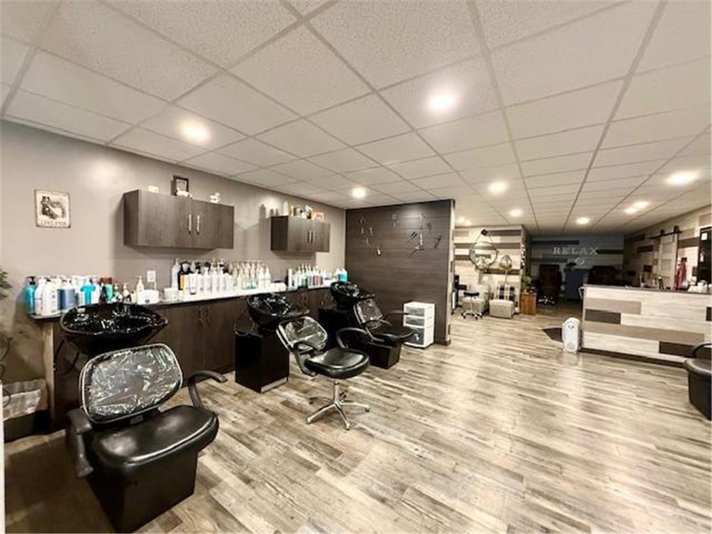 111 Grove Street E Caledonia MN 55921 6789259 image41