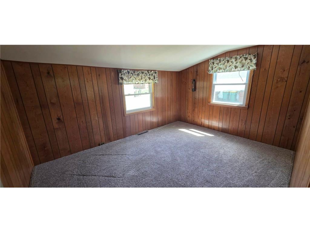 111 Hague Avenue N Hollandale MN 56045 7073743 image31