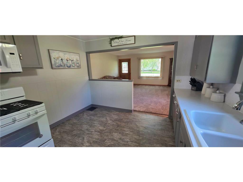 111 Hague Avenue N Hollandale MN 56045 7073743 image35