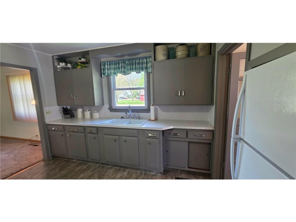 111 Hague Avenue N Hollandale MN 56045 7073743 image8
