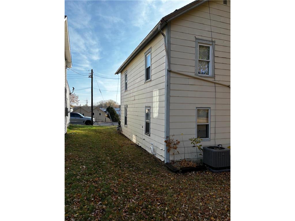 111 John Avenue S Cologne MN 55322 6686112 image2