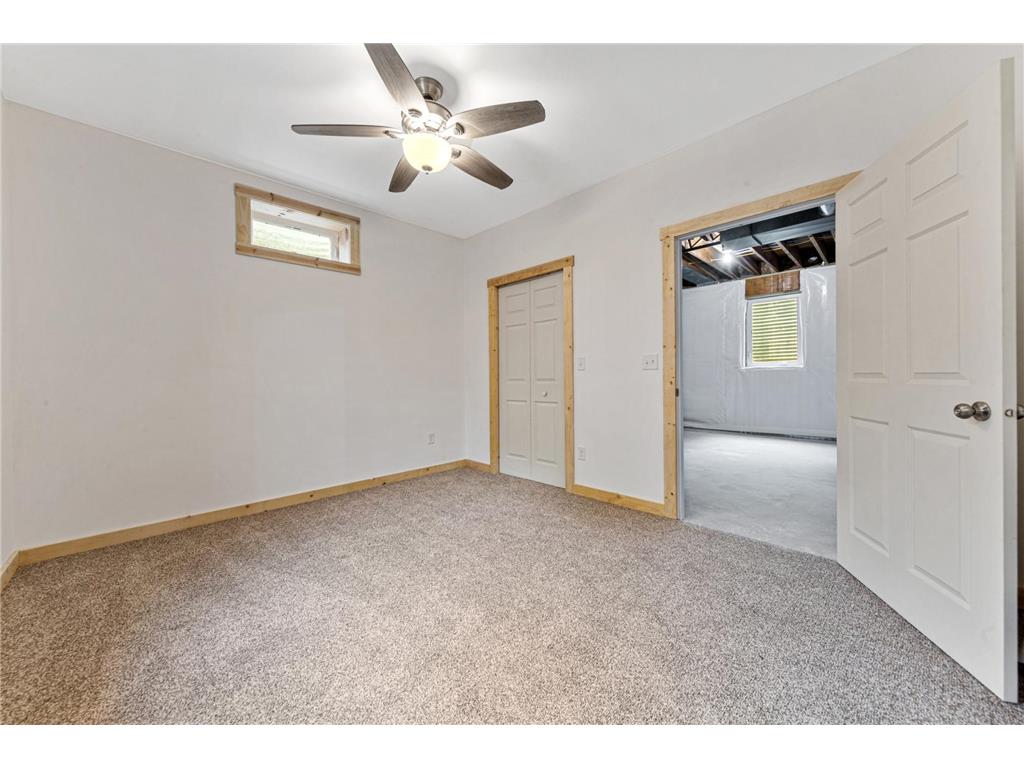 111 Joy Avenue SW Madelia MN 56062 7068184 image23