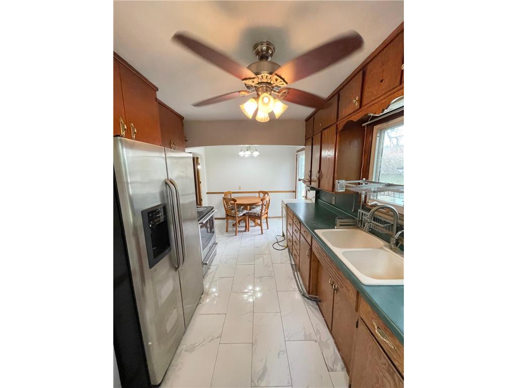 111 N Park Avenue Springfield MN 56087 6728794 image14