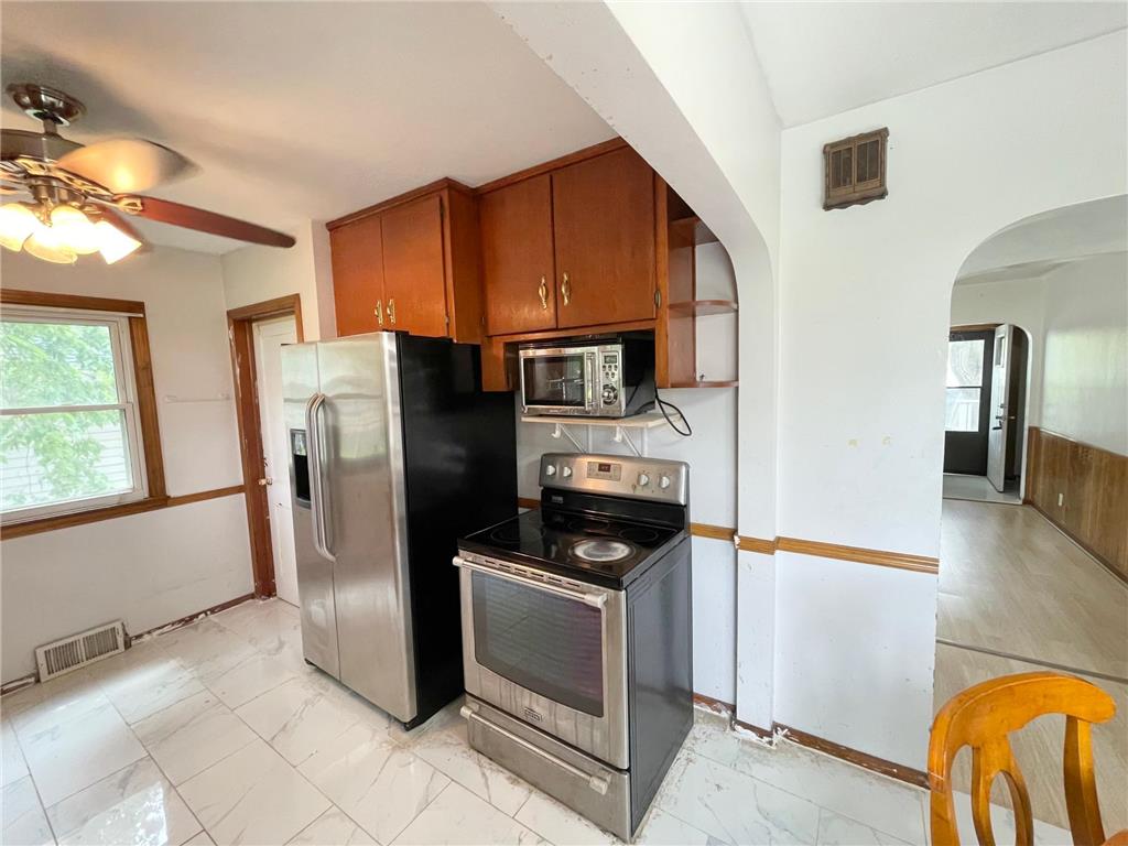 111 N Park Avenue Springfield MN 56087 6728794 image16